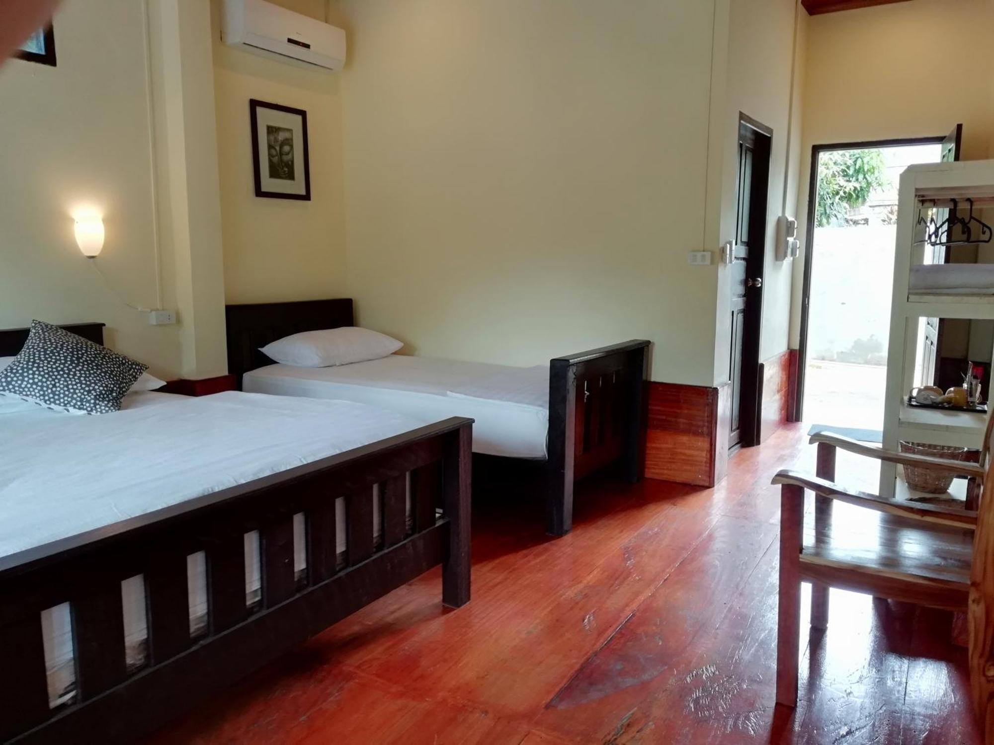 Riverview Bungalows & Gh Muang Ngoi Экстерьер фото