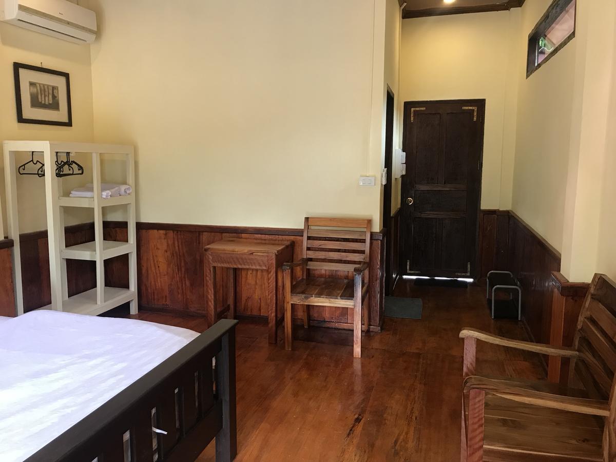 Riverview Bungalows & Gh Muang Ngoi Экстерьер фото