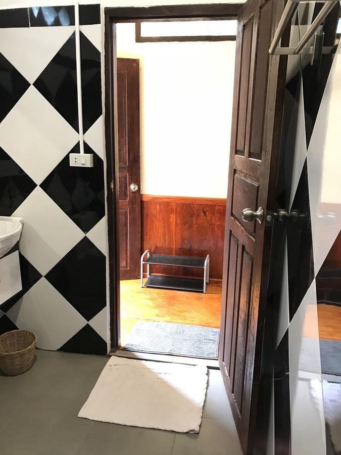 Riverview Bungalows & Gh Muang Ngoi Экстерьер фото